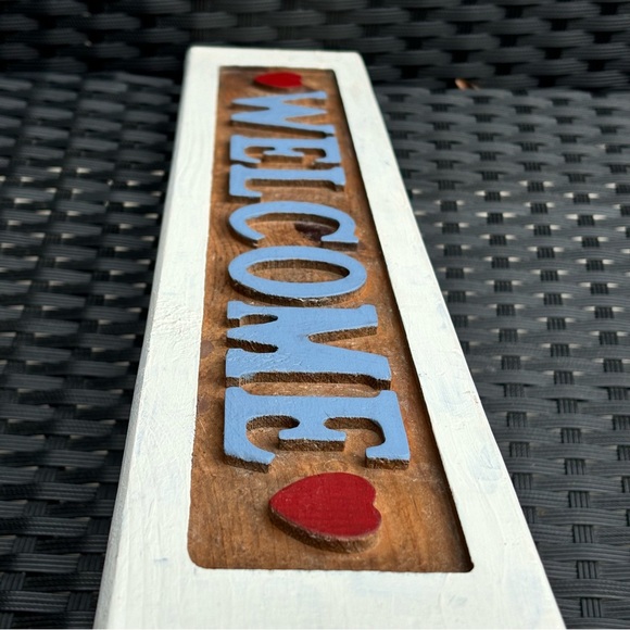 Vintage Wood Carved Welcome Sign with Hearts 22”x4” Handpainted - Picture 11 of 16